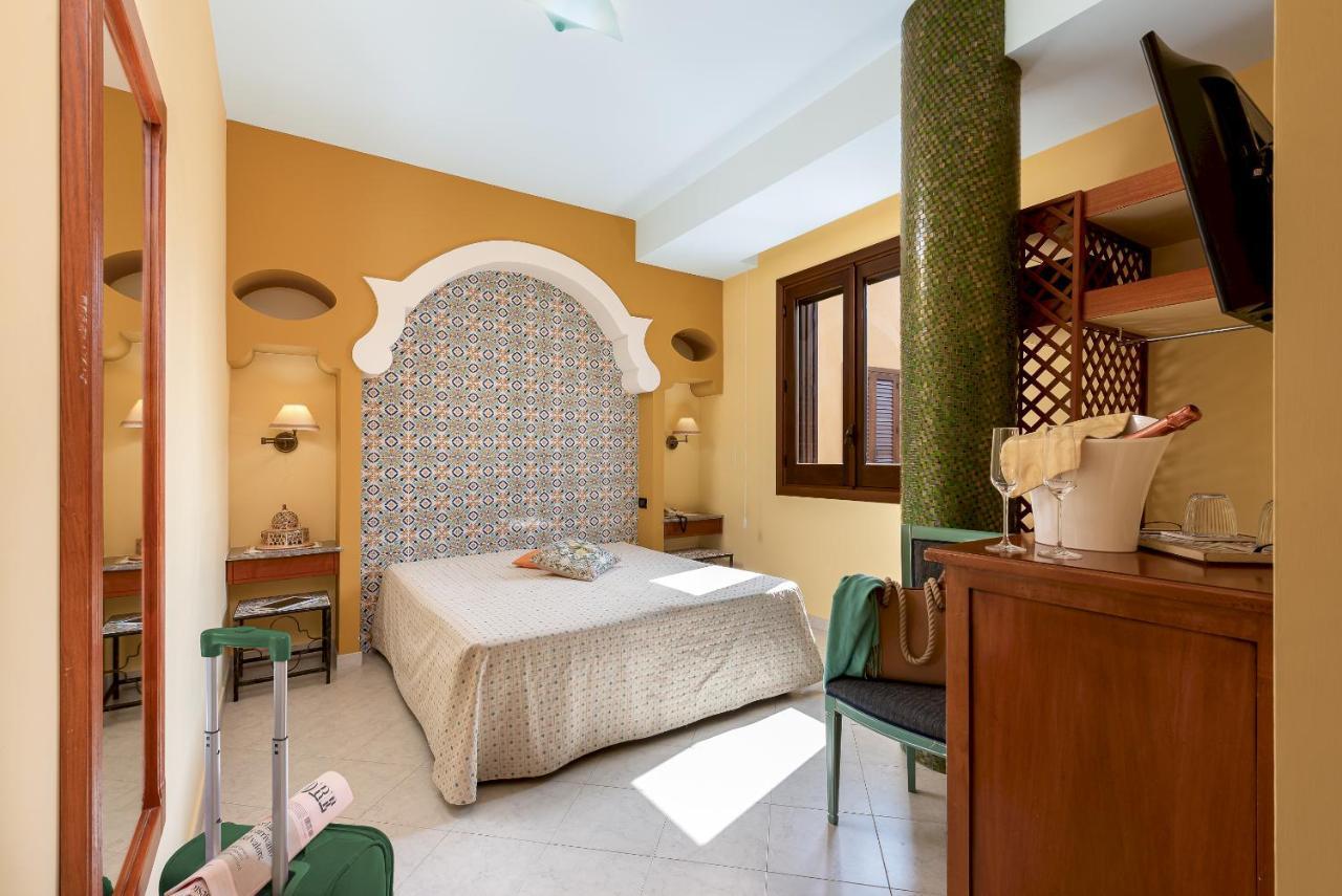 Hotel Mediterraneo Centro San Vito Lo Capo Esterno foto
