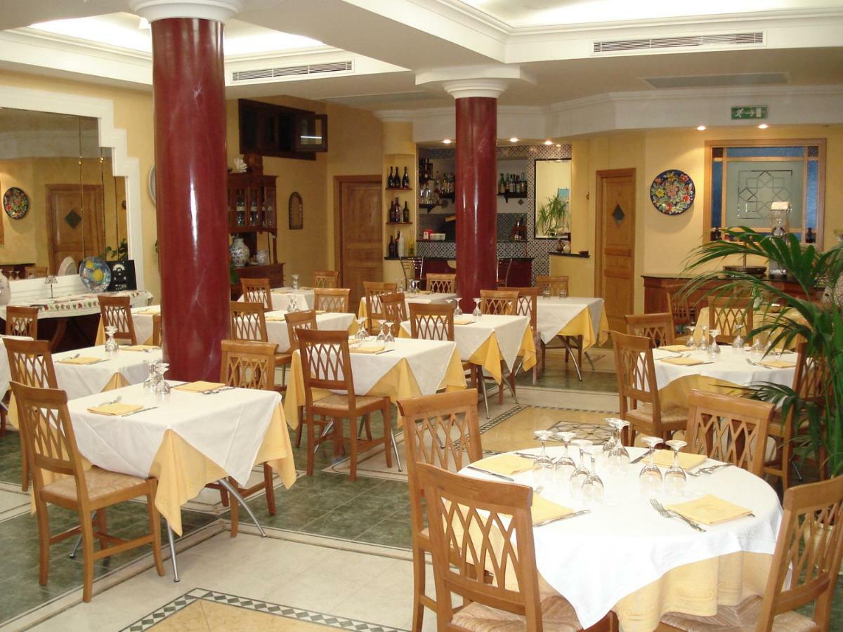 Hotel Mediterraneo Centro San Vito Lo Capo Esterno foto